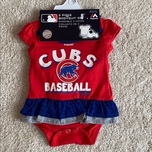 Cubs bodysuit 0-3
